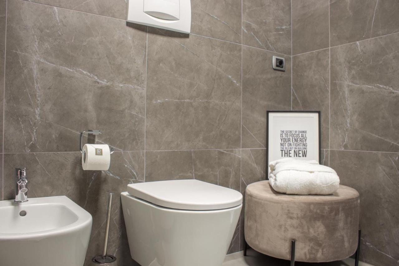 Ar Prestige Penthouse - Soho Apartment Бергамо Екстериор снимка