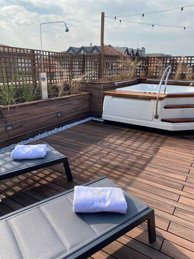 Ar Prestige Penthouse - Soho Apartment Бергамо Екстериор снимка