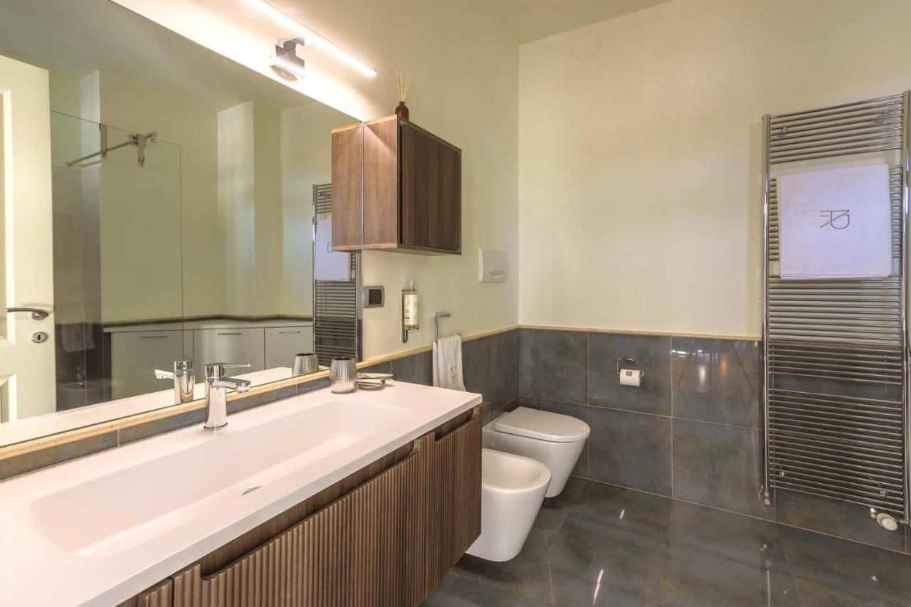 Ar Prestige Penthouse - Soho Apartment Бергамо Екстериор снимка
