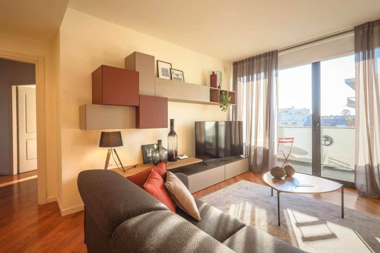 Ar Prestige Penthouse - Soho Apartment Бергамо Екстериор снимка